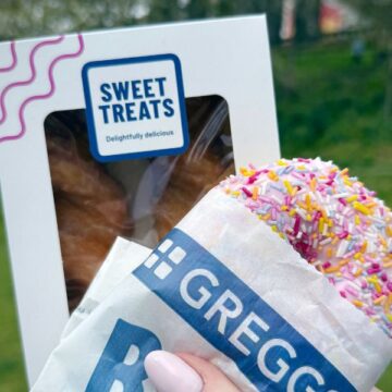 greggs_menu_600x600 Greggs doughnut with pink sprinkles held against a sweet treats box